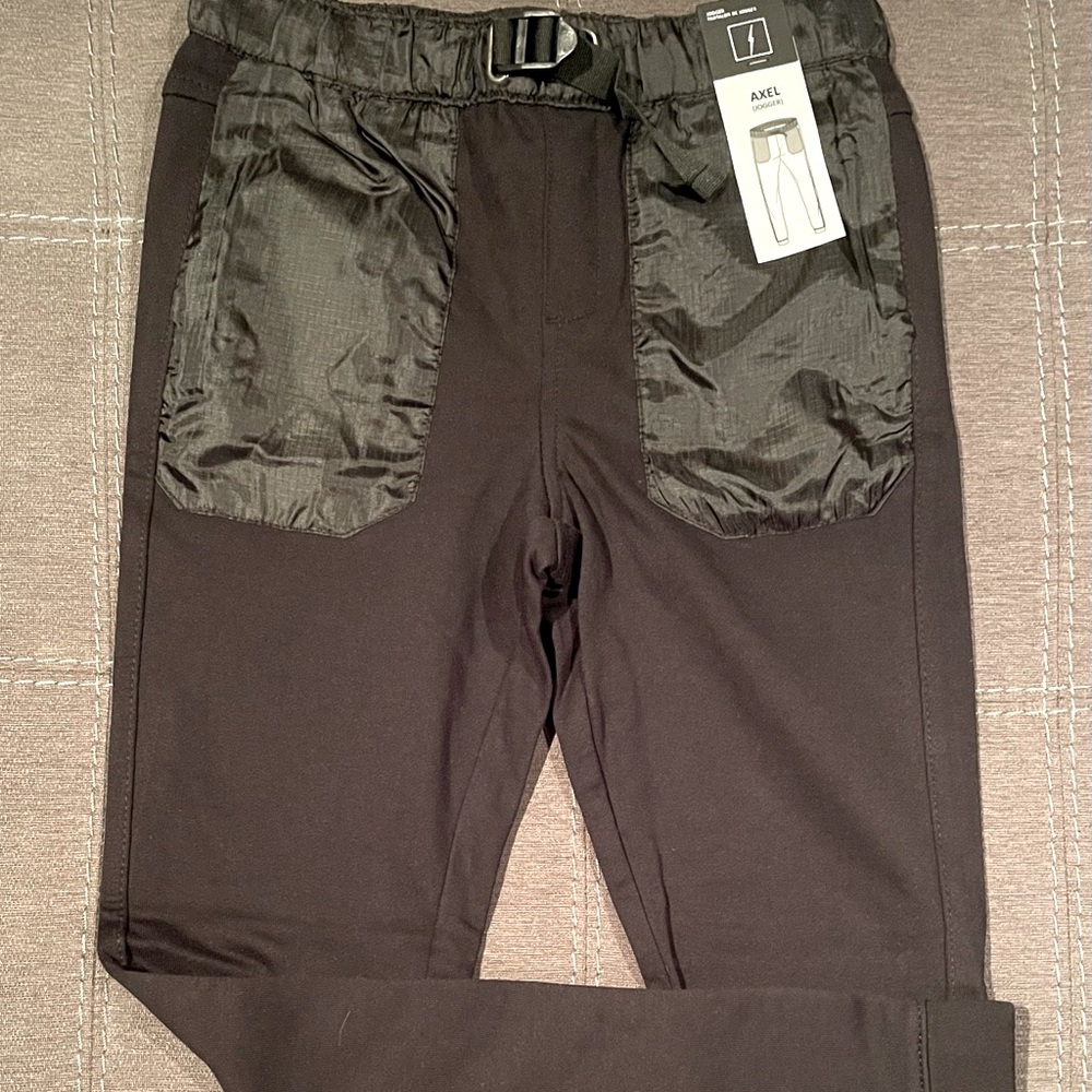 2/25$ Boys Joggers - Skinny